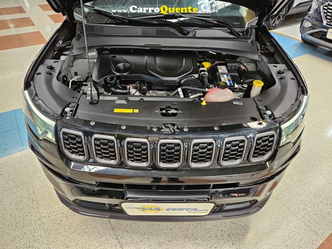JEEP COMPASS 1.3 TURBO LONGITUDE NIGHT EAGLE *23.000 Km Apenas 2025 - Loja
