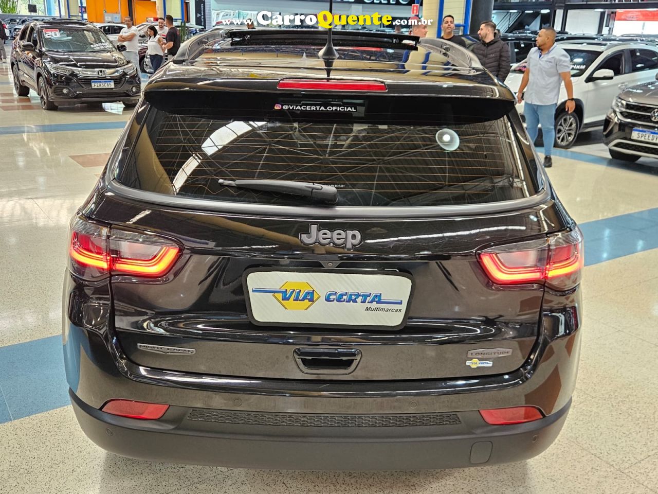 JEEP COMPASS 1.3 TURBO LONGITUDE NIGHT EAGLE *23.000 Km Apenas 2025 - Loja