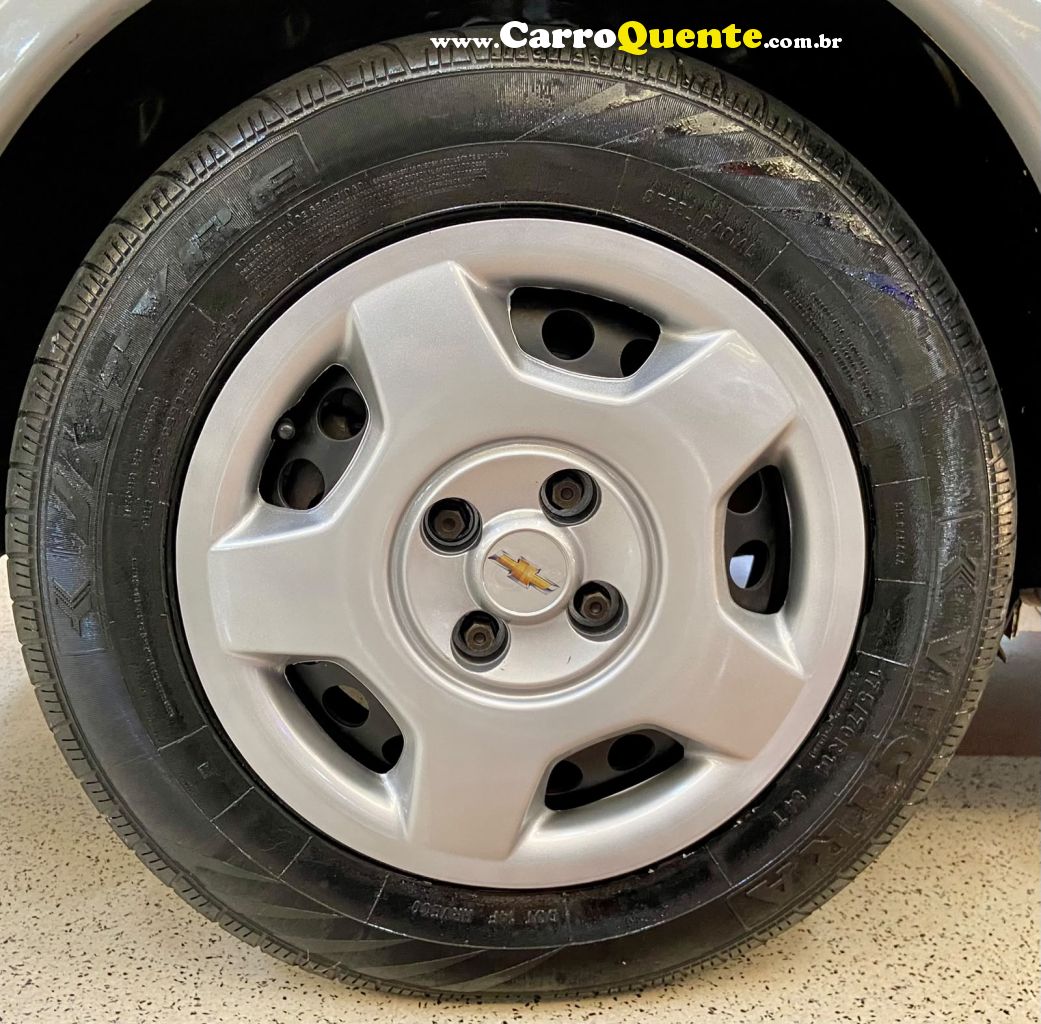 CHEVROLET CORSA 1.8 MPFI MAXX SEDAN 8V 2004 - Loja