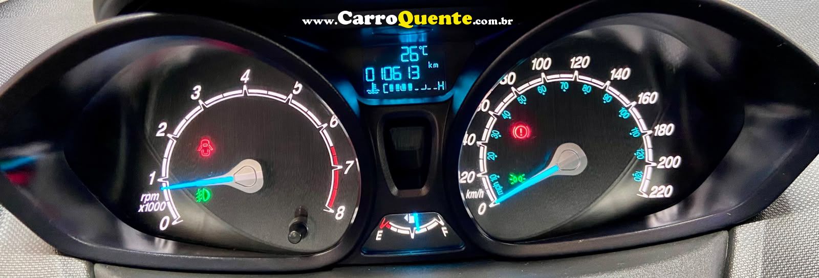 FORD FIESTA 1.6 SE HATCH 16V 2014 - Loja