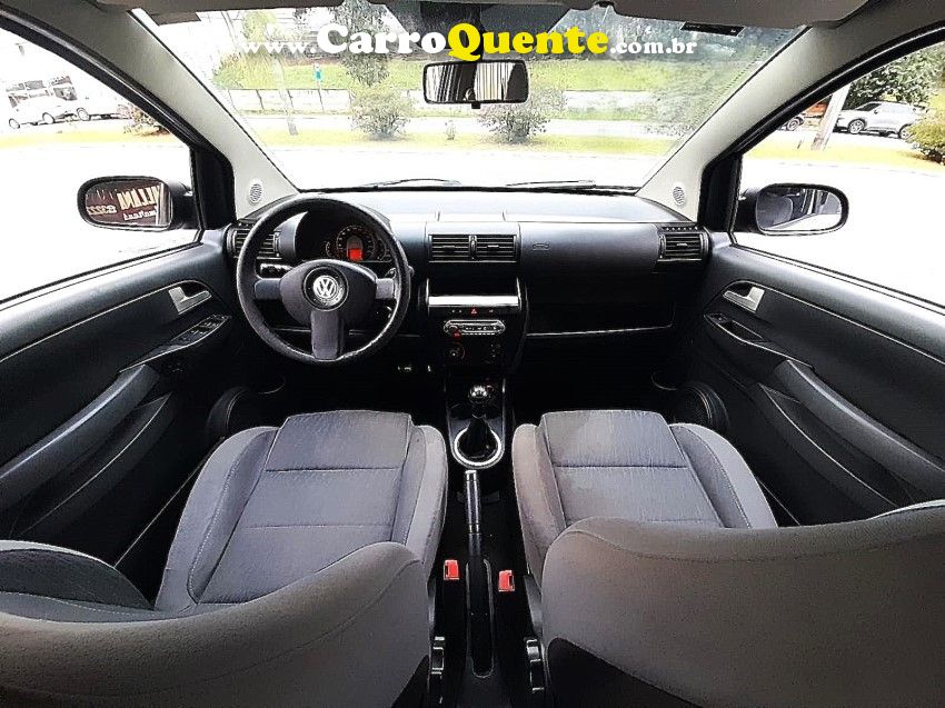Volkswagen FOX 1.0 MI CITY 8V FLEX 2P MANUAL - Loja