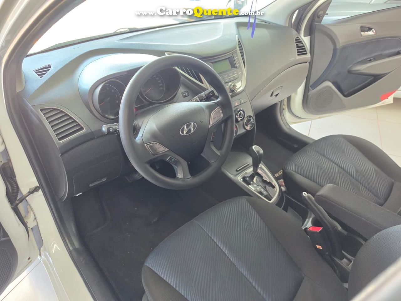 HYUNDAI   HB20 C.STYLEC.PLUS 1.6 FLEX 16V AUT.   BRANCO 2015 1.6 FLEX - Loja