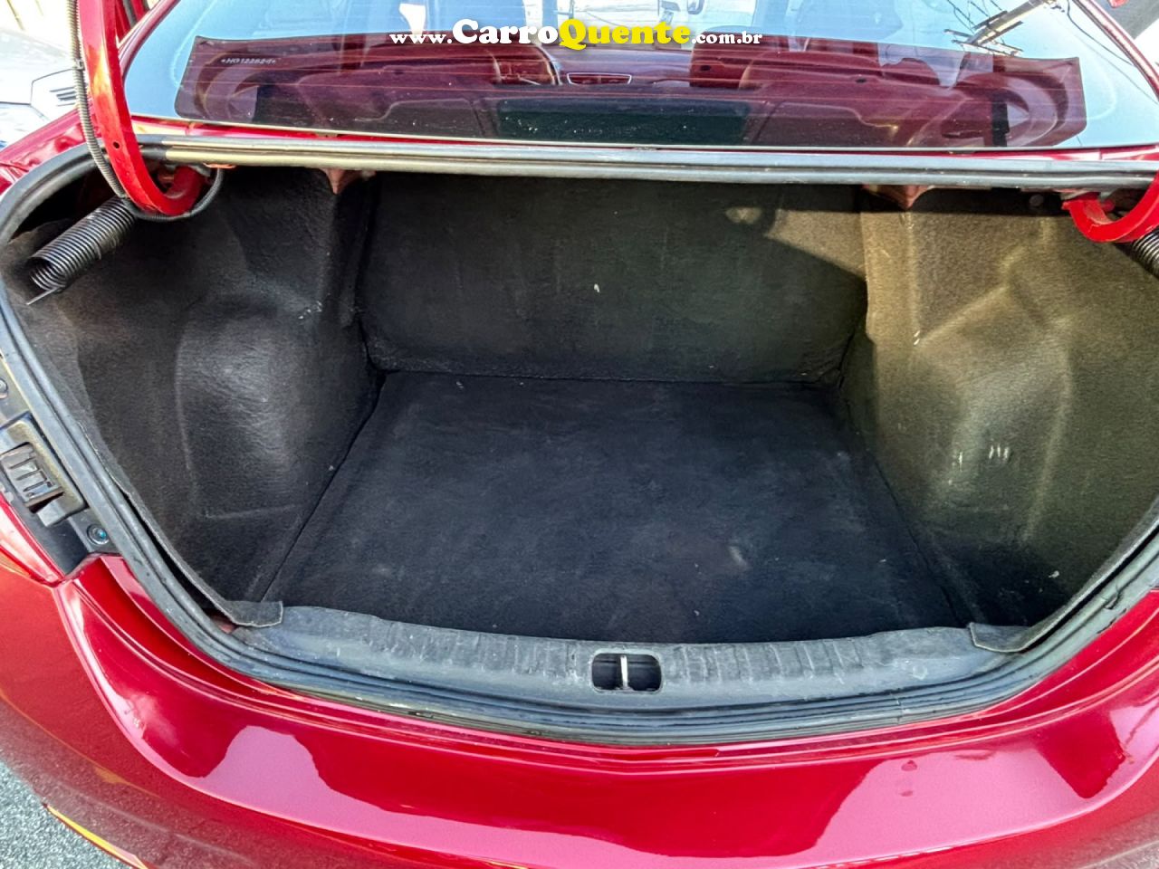 CHEVROLET   PRISMA SED. LTZ 1.4 8V FLEXPOWER 4P AUT.   VERMELHO 2017 1.4 FLEX - Loja