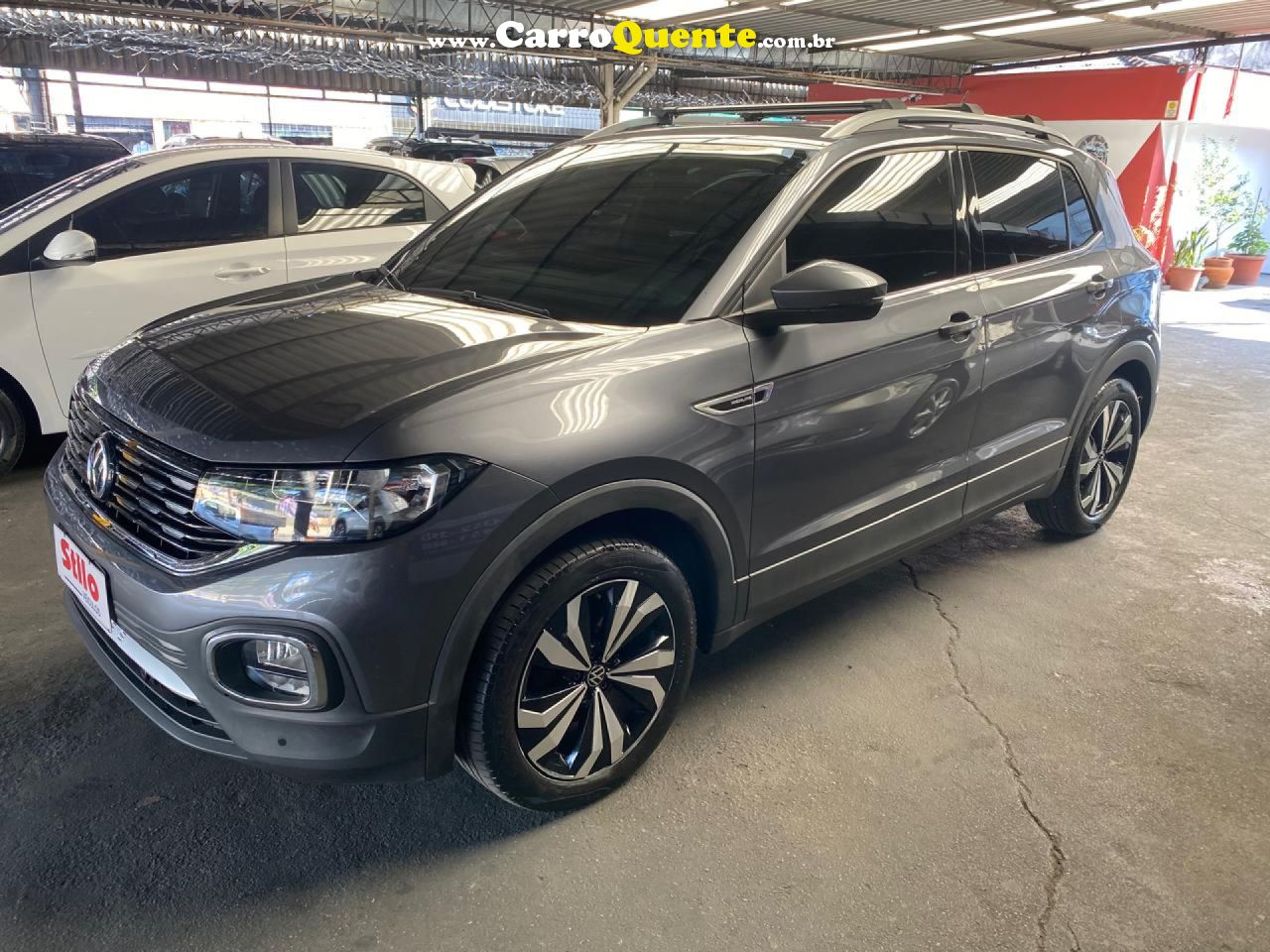 VOLKSWAGEN   T-CROSS HIGHLINE 1.4 TSI FLEX 16V 5P AUT   CINZA 2021 1.4 FLEX - Loja