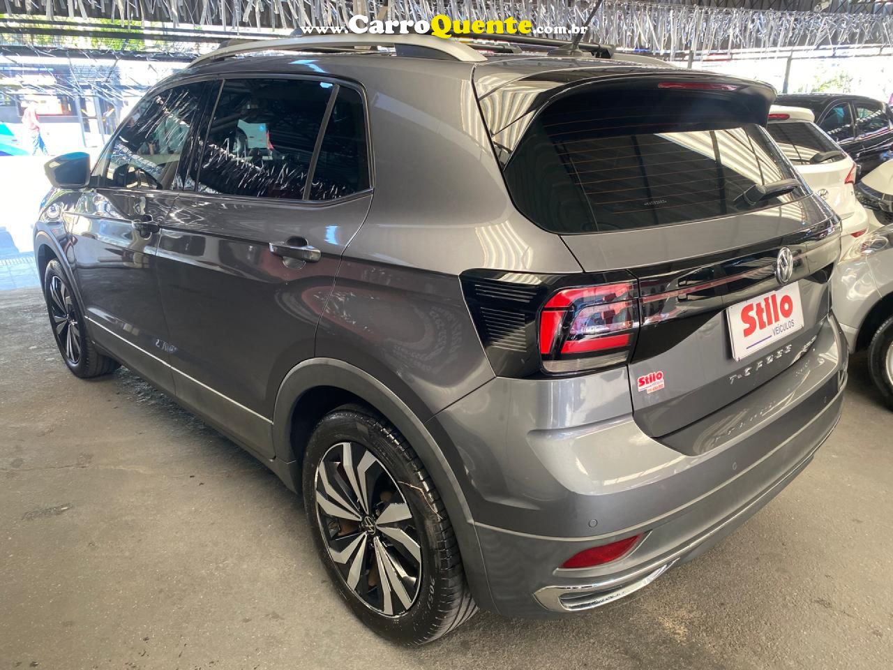 VOLKSWAGEN   T-CROSS HIGHLINE 1.4 TSI FLEX 16V 5P AUT   CINZA 2021 1.4 FLEX - Loja