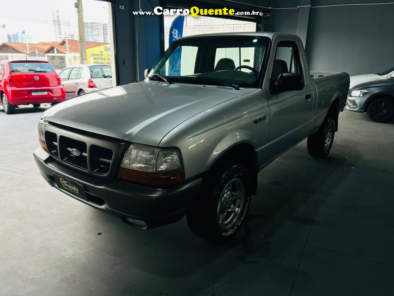 FORD   RANGER XL 4.0 CS   PRATA 2000 4.0 GASOLINA - Loja