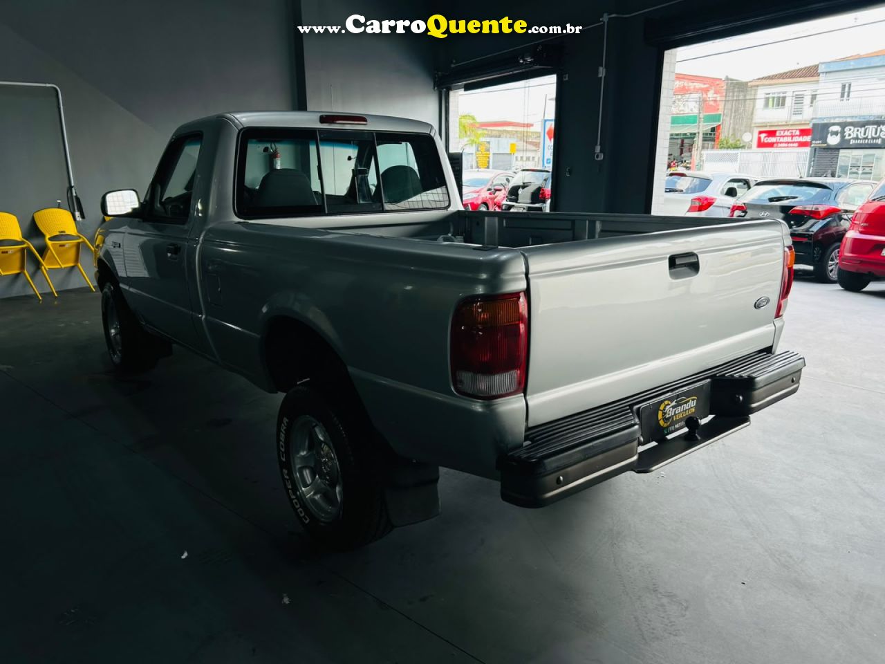 FORD   RANGER XL 4.0 CS   PRATA 2000 4.0 GASOLINA - Loja