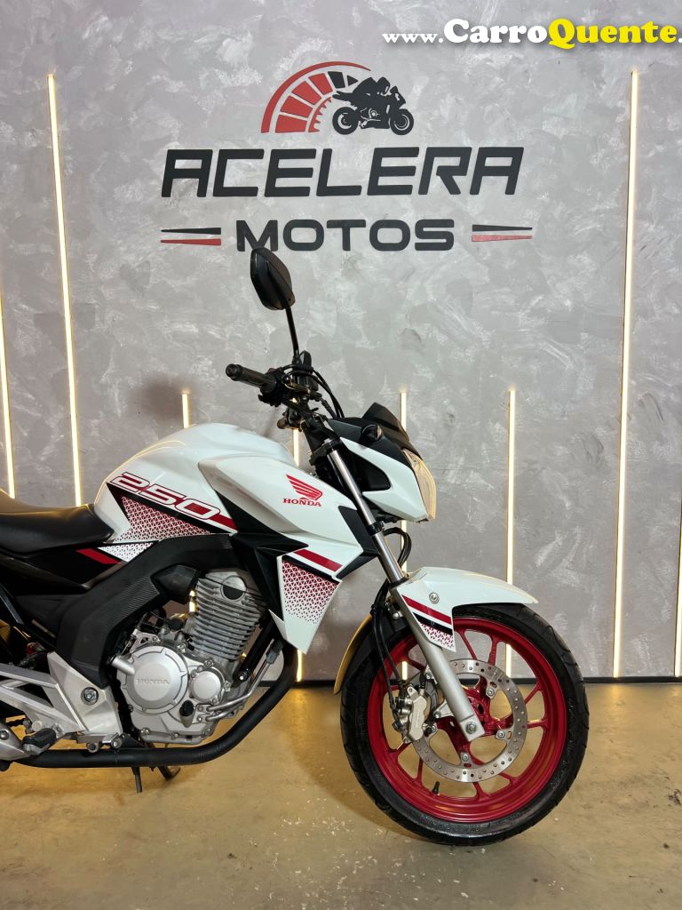 HONDA   CB TWISTERFLEXONE 250CC   BRANCO 2022 249 GASOLINA - Loja