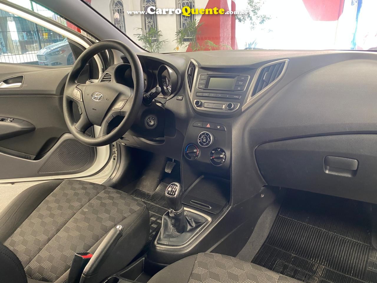 HYUNDAI   HB20 C.C.PLUSC.STYLE 1.6 FLEX 16V MEC.   BRANCO 2018 1.6 FLEX - Loja