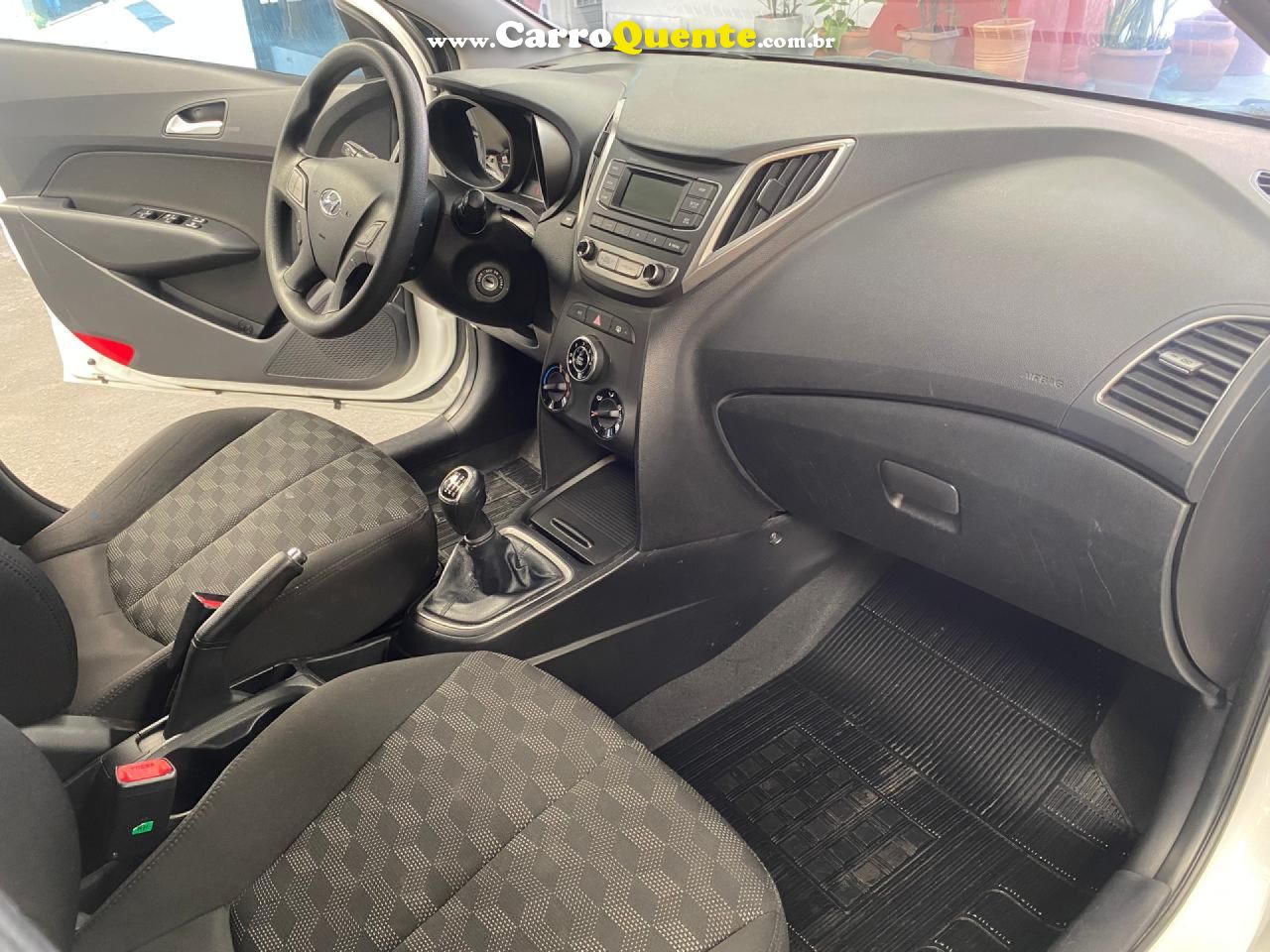 HYUNDAI   HB20 C.C.PLUSC.STYLE 1.6 FLEX 16V MEC.   BRANCO 2018 1.6 FLEX - Loja