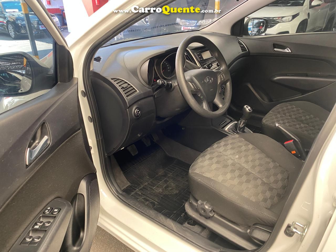 HYUNDAI   HB20 C.C.PLUSC.STYLE 1.6 FLEX 16V MEC.   BRANCO 2018 1.6 FLEX - Loja
