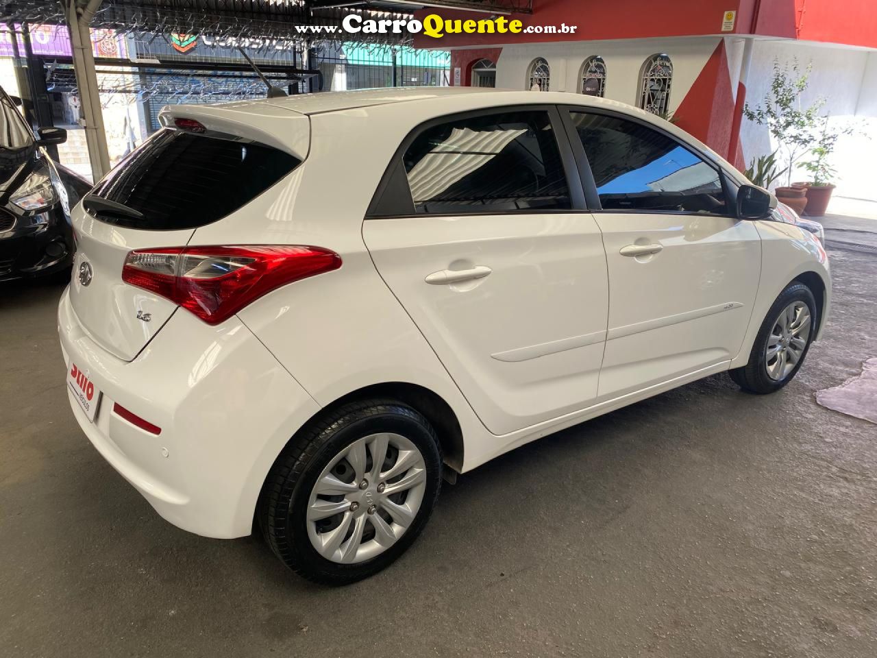 HYUNDAI   HB20 C.C.PLUSC.STYLE 1.6 FLEX 16V MEC.   BRANCO 2018 1.6 FLEX - Loja