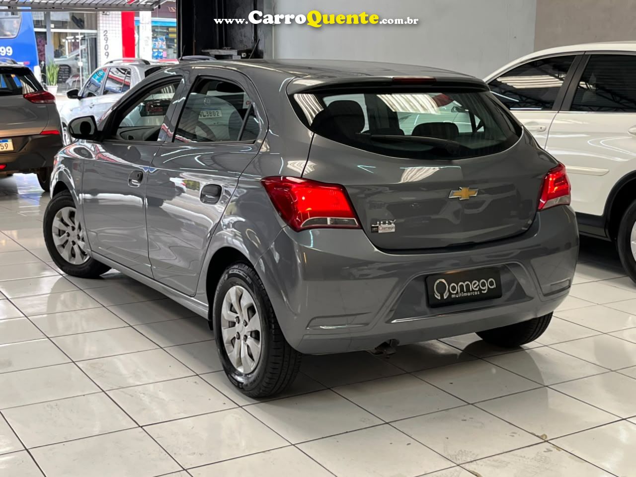 CHEVROLET   ONIX HATCH JOY 1.0 8V FLEX 5P MEC.   CINZA 2020 1.0 FLEX - Loja