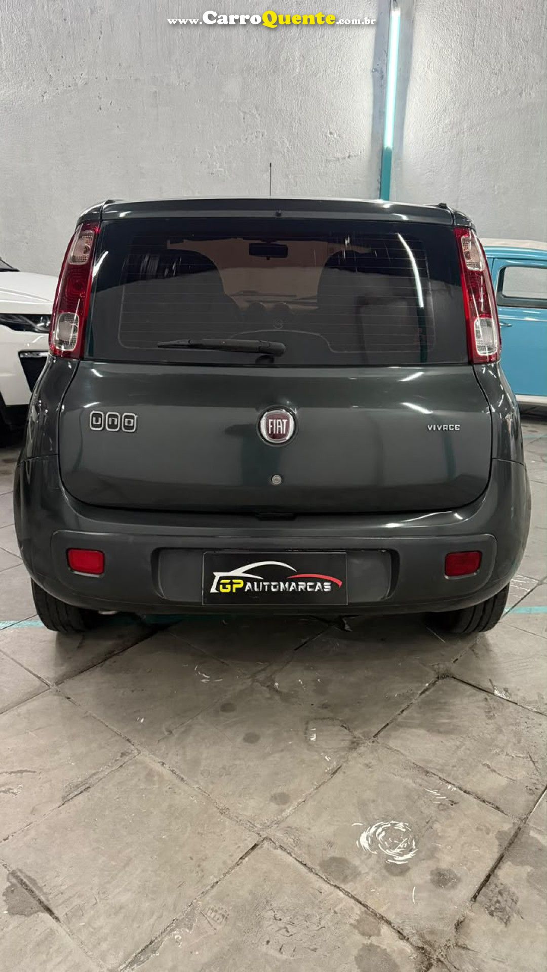 FIAT   UNO VIVACE CELEB. 1.0 EVO F.FLEX 8V 5P   CINZA 2011 1.0 GASOLINA - Loja