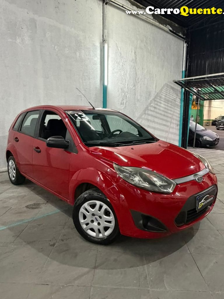 FORD   FIESTA 1.0 8V FLEXCLASS 1.0 8V FLEX 5P   VERMELHO 2013 1.0 FLEX - Loja