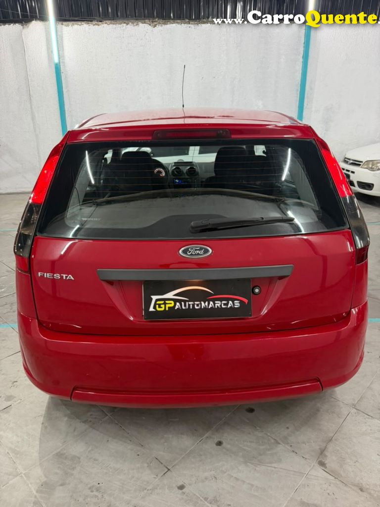 FORD   FIESTA 1.0 8V FLEXCLASS 1.0 8V FLEX 5P   VERMELHO 2013 1.0 FLEX - Loja