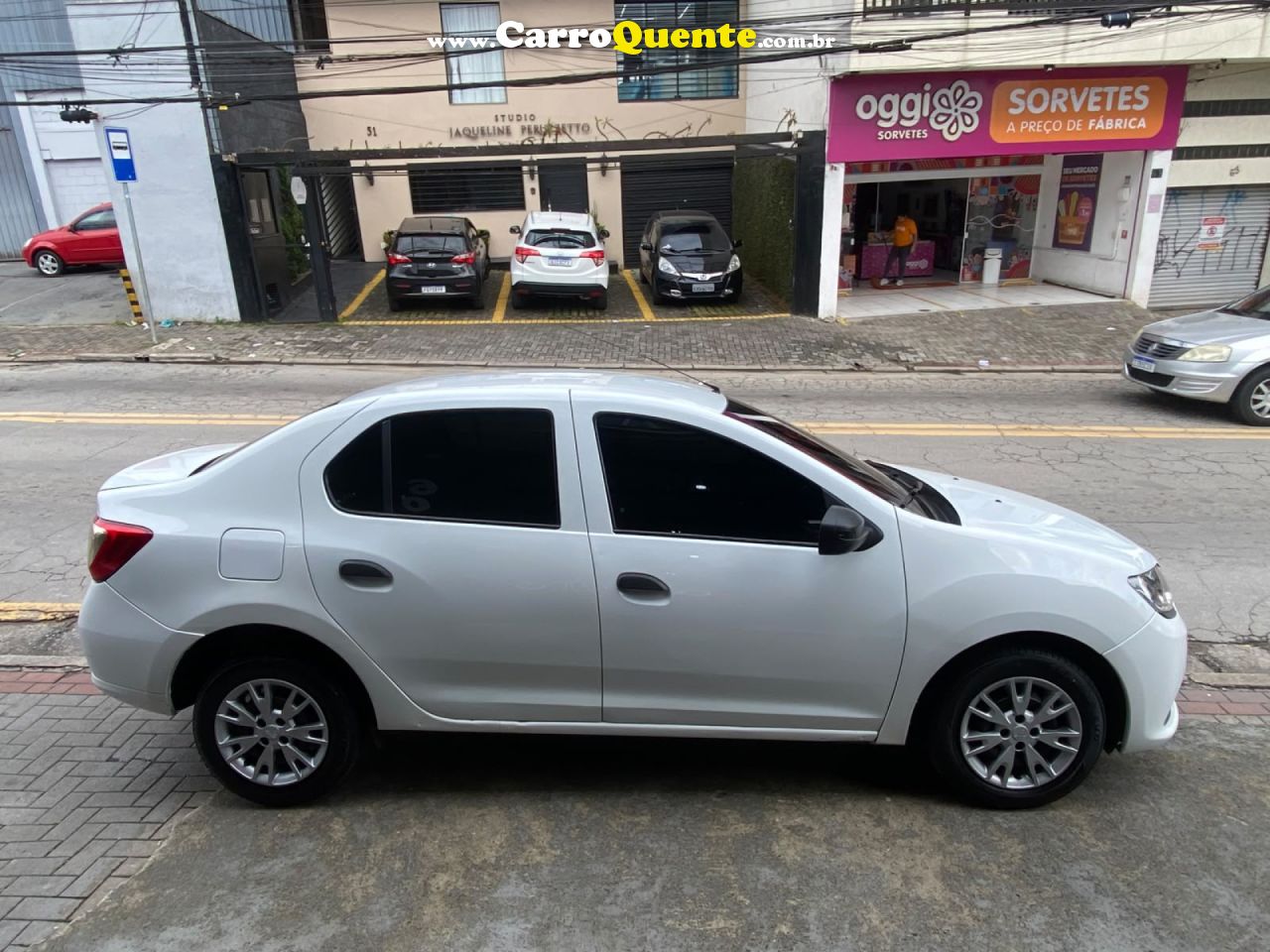 RENAULT   LOGAN AUTHENTIQUE FLEX 1.0 12V 4P   BRANCO 2019 1.0 FLEX - Loja