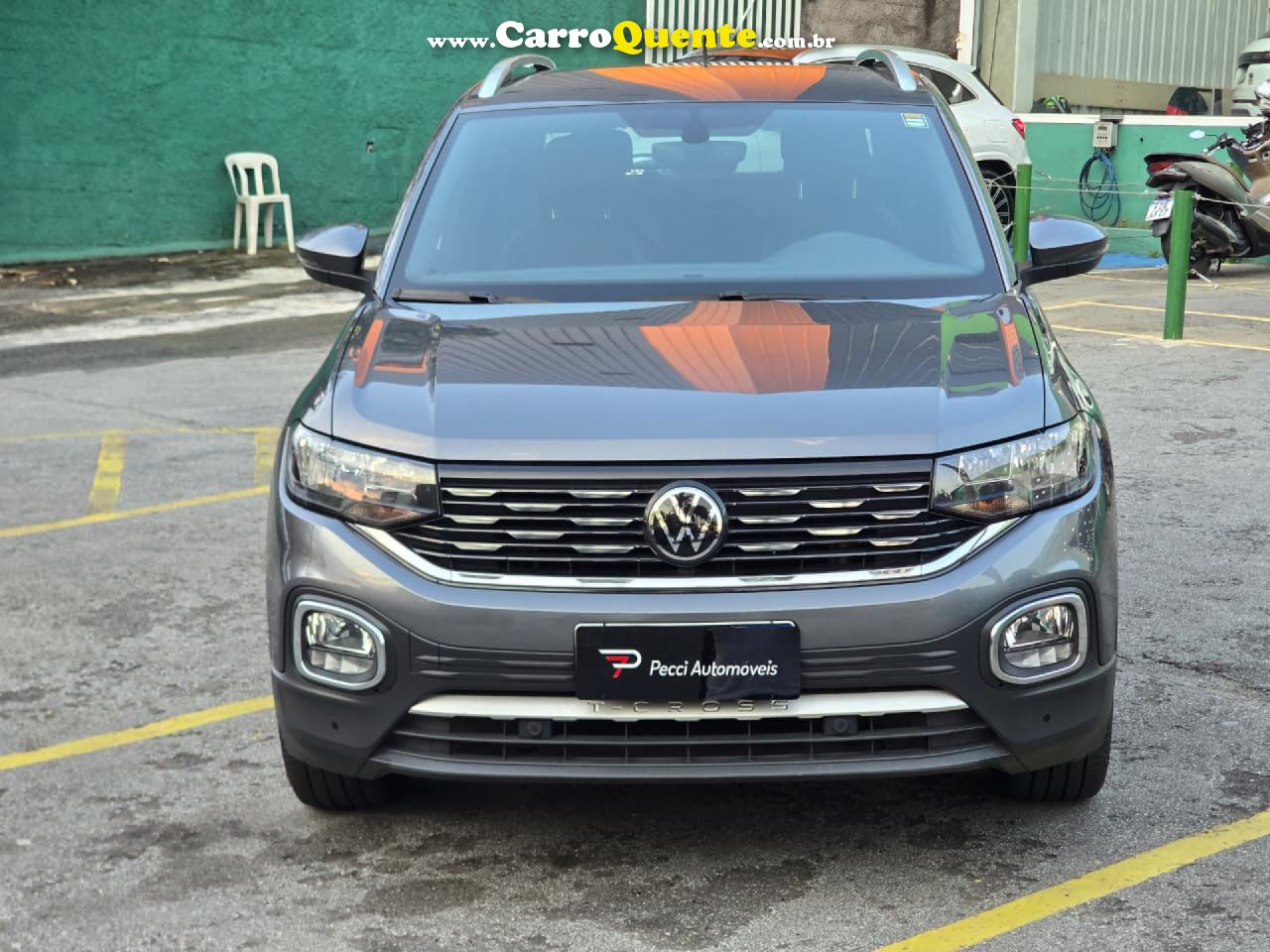 VOLKSWAGEN   T-CROSS HIG. 250 TSI 1.4 FLEX 16V 5P AUT   CINZA 2022 1.4 FLEX - Loja