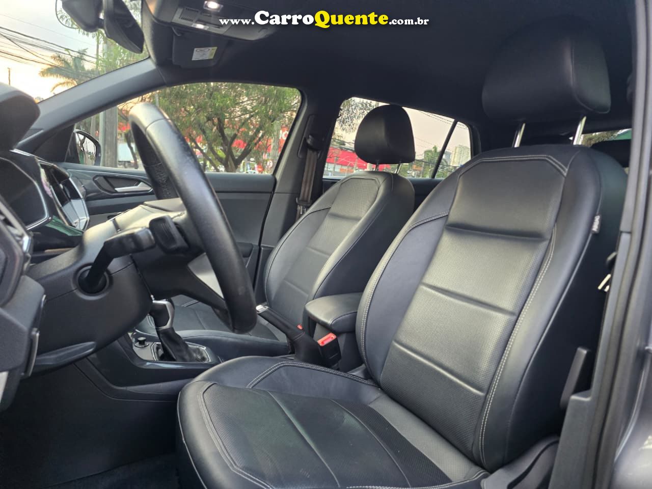 VOLKSWAGEN   T-CROSS HIG. 250 TSI 1.4 FLEX 16V 5P AUT   CINZA 2022 1.4 FLEX - Loja