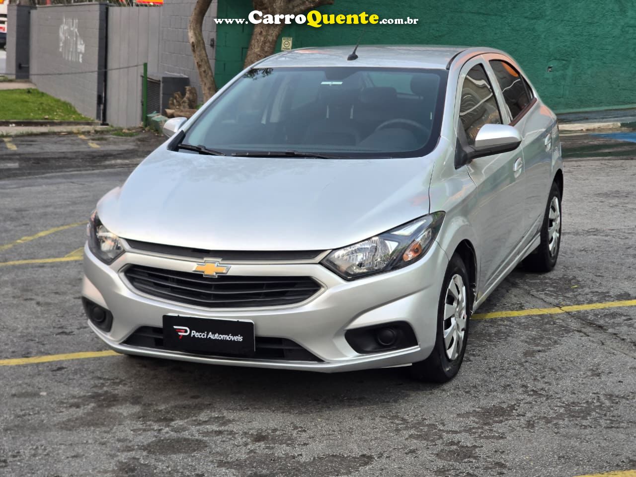 CHEVROLET   ONIX HATCH LT 1.0 8V FLEXPOWER 5P MEC.   PRATA 2019 1.0 FLEX - Loja