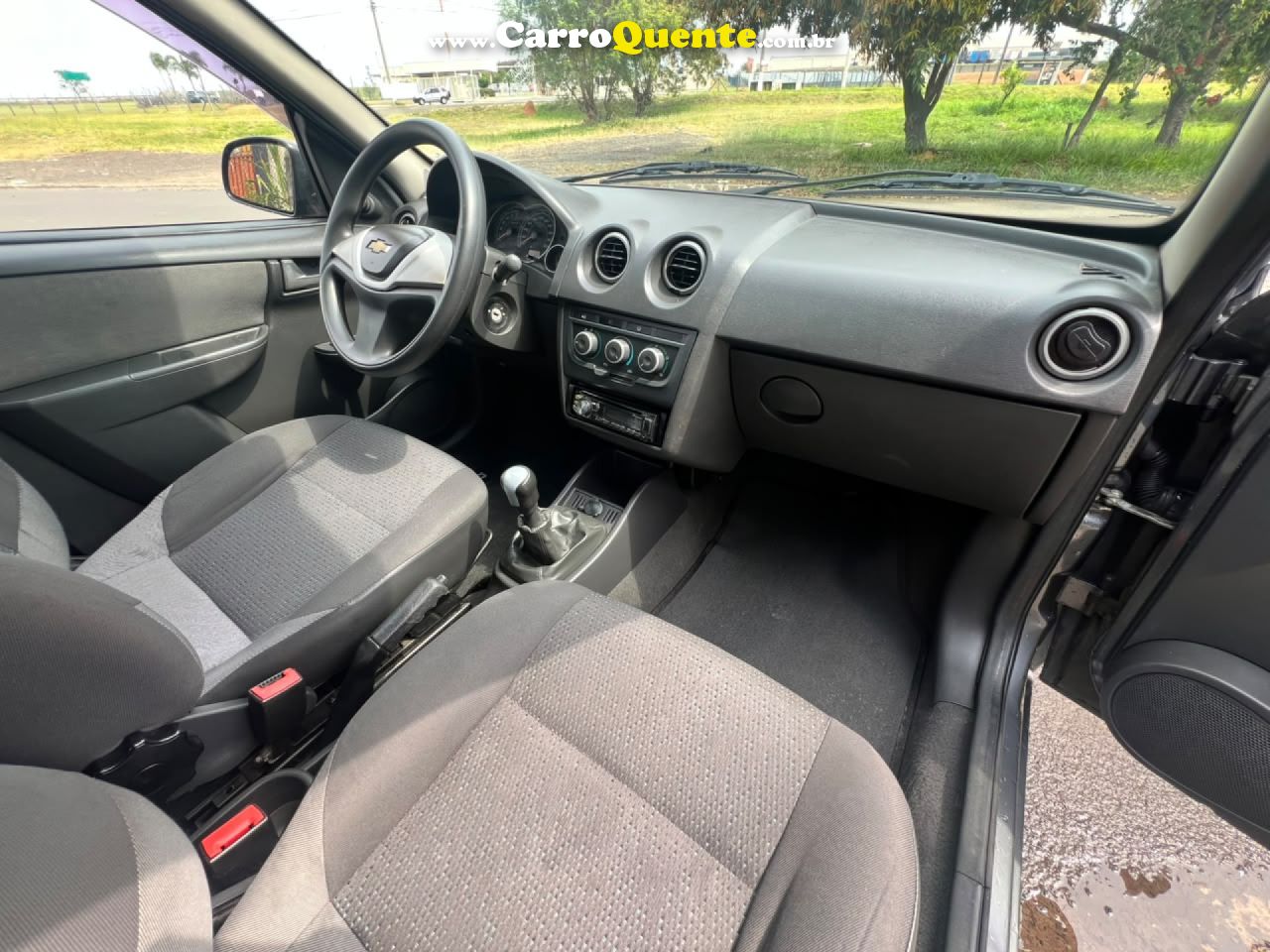 CHEVROLET   CELTA SPIRIT LT 1.0 MPFI 8V FLEXP. 5P   CINZA 2013 1.0 FLEX - Loja