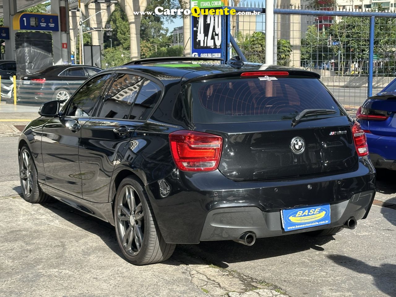 BMW   BMW M 135I 3.0 24V TURBO GASOLINA 4P AUTOMÁTICO   PRETO 2014 3.0 V6 T GASOLINA - Loja