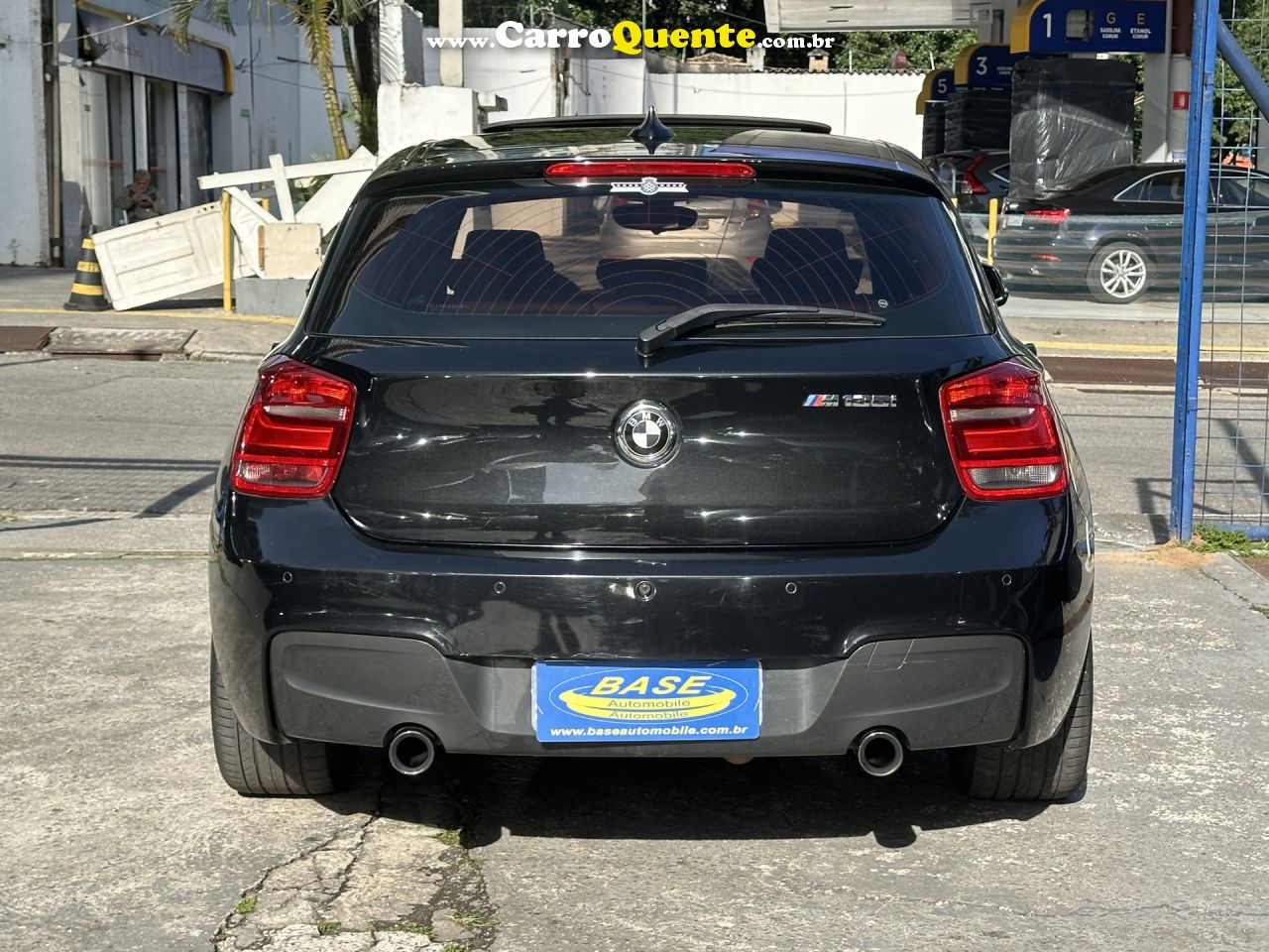 BMW   BMW M 135I 3.0 24V TURBO GASOLINA 4P AUTOMÁTICO   PRETO 2014 3.0 V6 T GASOLINA - Loja