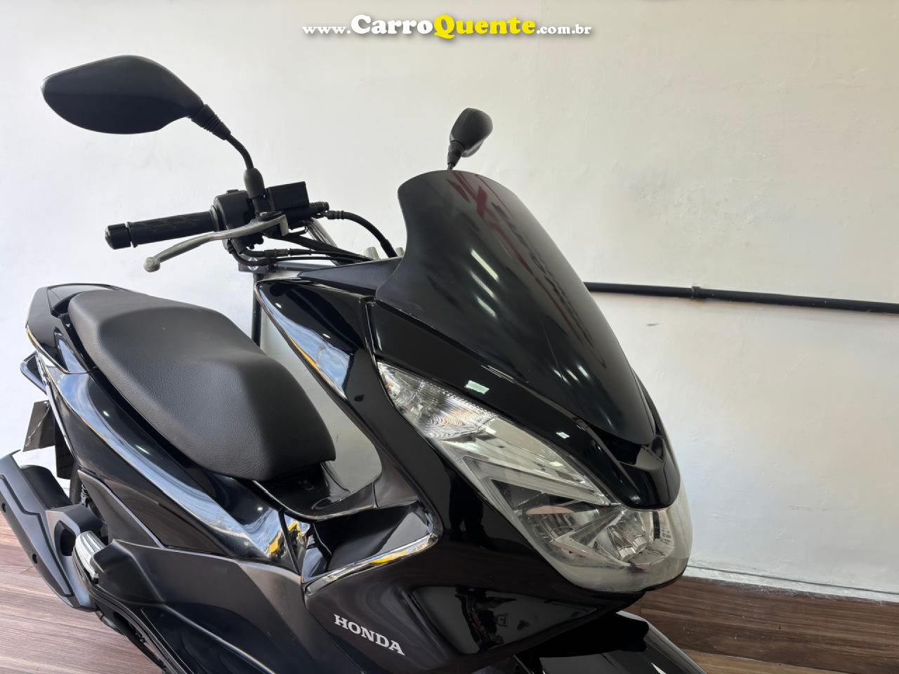 HONDA   PCX 150DLX   PRETO 2016 149 GASOLINA - Loja