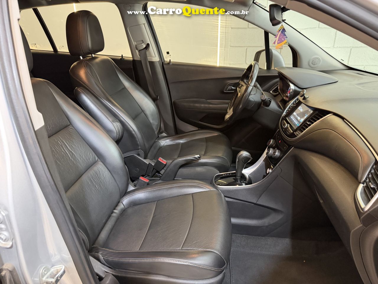 CHEVROLET   TRACKER PREMIER 1.4 TURBO 16V FLEX AUT   PRATA 2019 1.4 FLEX - Loja