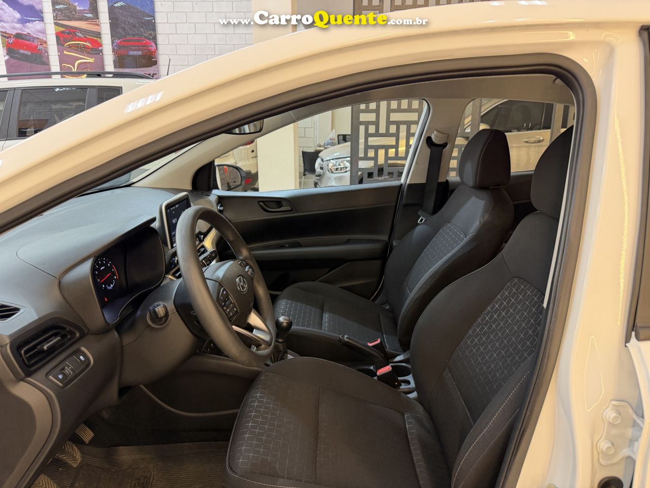 HYUNDAI   HB20 COMFORT 1.0 FLEX 12V MEC.   BRANCO 2024 1.0 FLEX - Loja