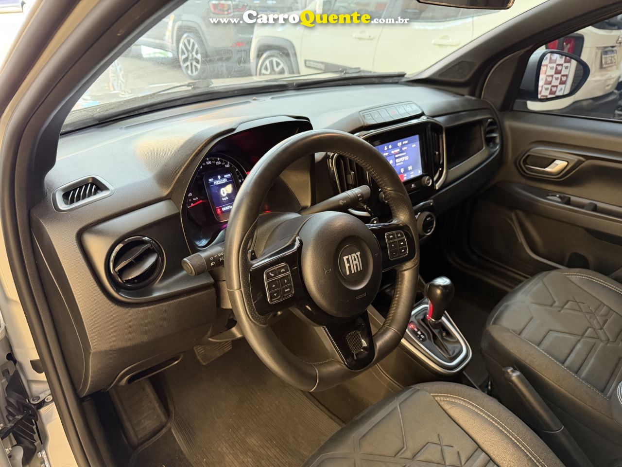 FIAT   STRADA VOLCANO 1.3 FLEX 8V CD AUT.   PRATA 2023 1.3 FLEX - Loja