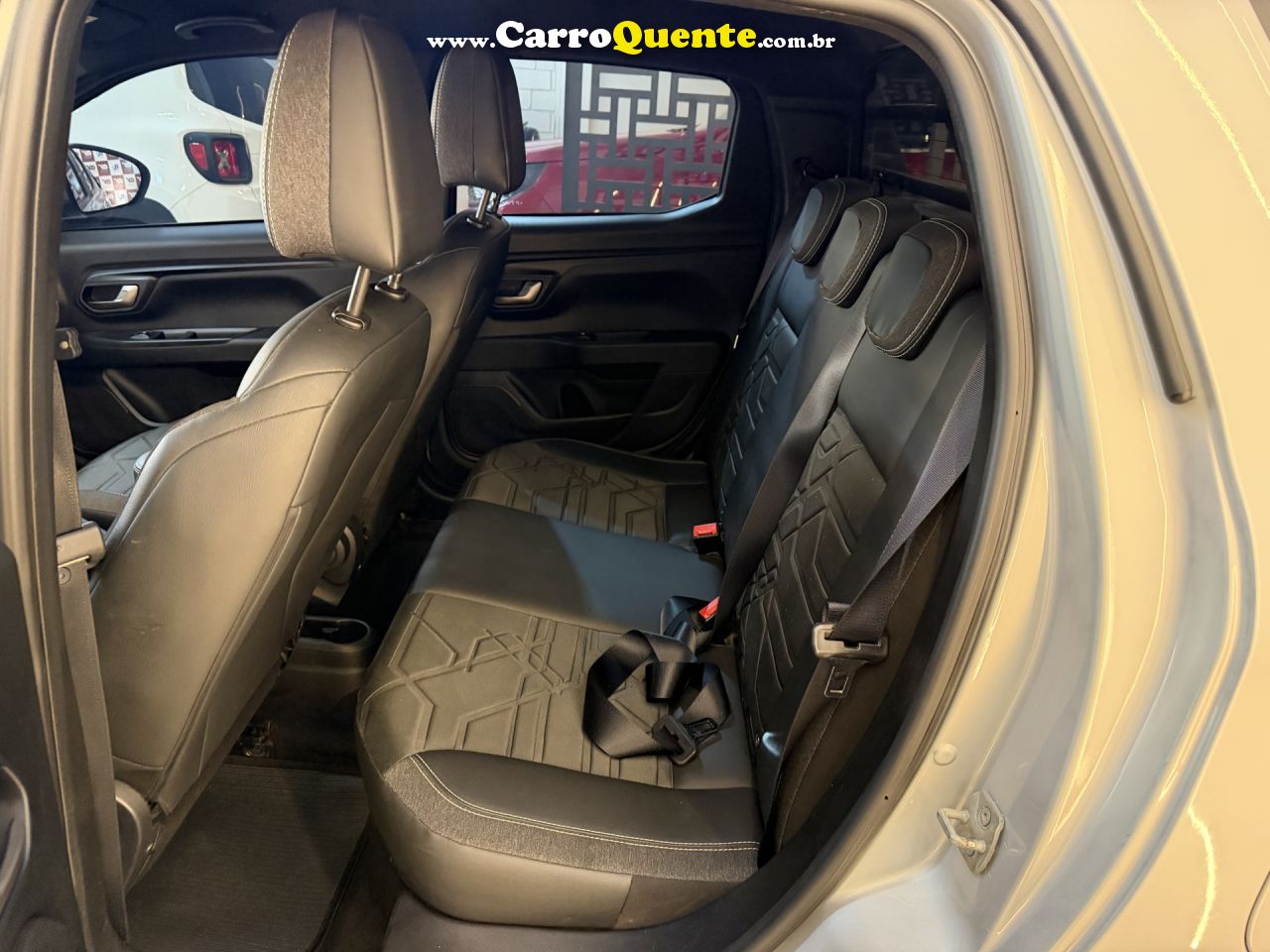 FIAT   STRADA VOLCANO 1.3 FLEX 8V CD AUT.   PRATA 2023 1.3 FLEX - Loja