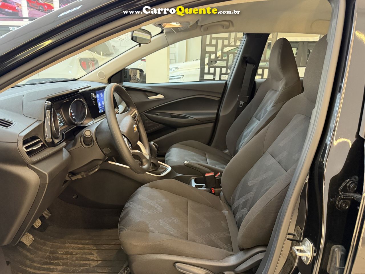 CHEVROLET   ONIX HATCH 1.0 12V FLEX 5P MEC.   PRETO 2026 1.0 FLEX - Loja