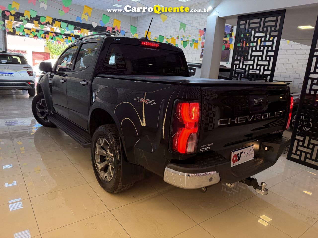 CHEVROLET   S10 PICK-UP LTZ 2.8 TDI 4X2 CD DIES.AUT   PRETO 2025 2.8 GASOLINA - Loja