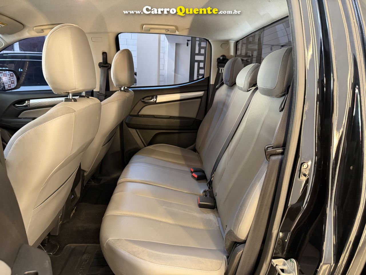 CHEVROLET   S10 PICK-UP LTZ 2.8 TDI 4X2 CD DIES.AUT   PRETO 2025 2.8 GASOLINA - Loja