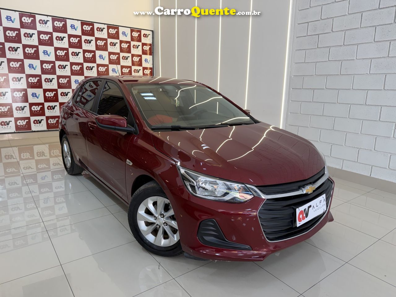 CHEVROLET   ONIX HATCH LT 1.0 12V FLEX 5P MEC.   VERMELHO 2023 1.0 FLEX - Loja