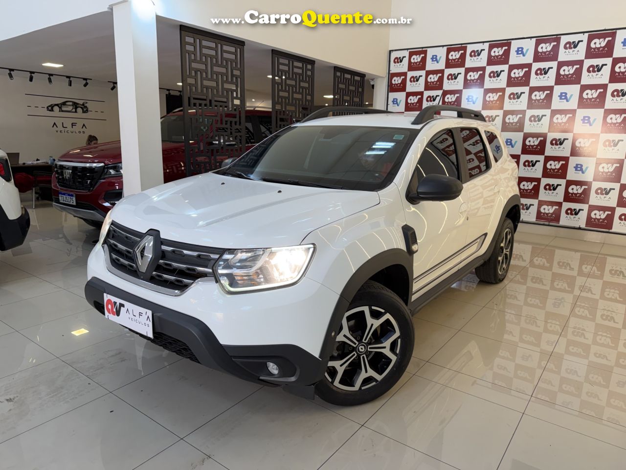 RENAULT   DUSTER ICONIC 1.6 16V FLEX AUT.   BRANCO 2023 1.6 FLEX - Loja