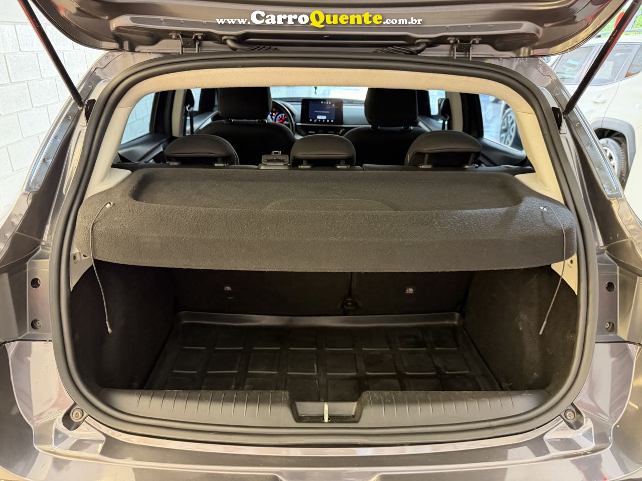 FIAT   PULSE AUDACE 1.0 TURBO 200 FLEX AUT.   CINZA 2023 1.0 FLEX - Loja