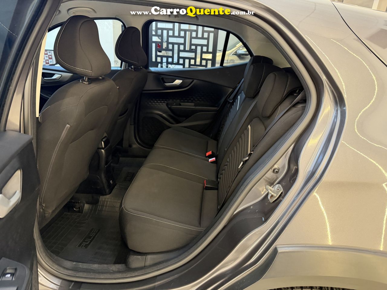 FIAT   PULSE AUDACE 1.0 TURBO 200 FLEX AUT.   CINZA 2023 1.0 FLEX - Loja