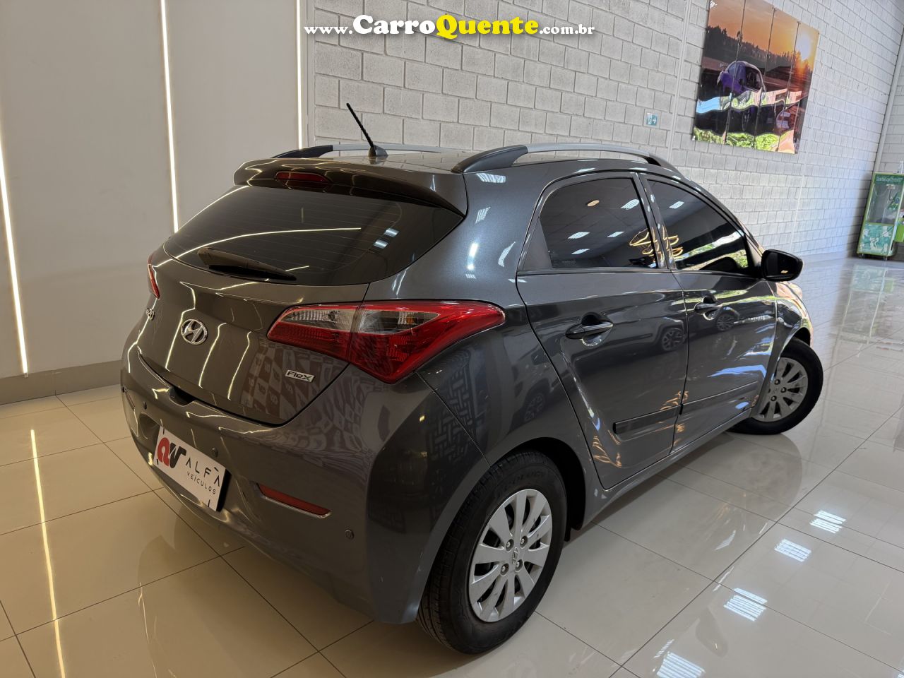 HYUNDAI   HB20 COMF.C.PLUSC.STYLE 1.0 FLEX 12V   CINZA 2013 1.0 FLEX - Loja