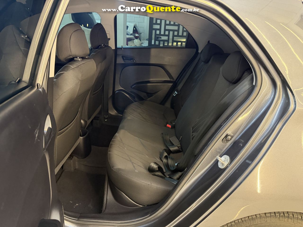 HYUNDAI   HB20 COMF.C.PLUSC.STYLE 1.0 FLEX 12V   CINZA 2013 1.0 FLEX - Loja