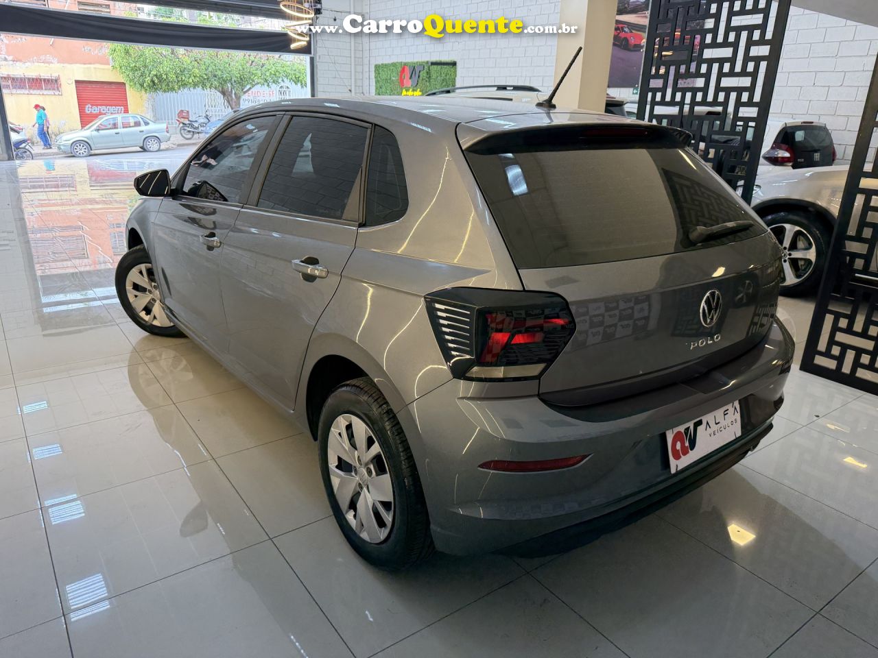 VOLKSWAGEN   POLO 1.0 FLEX 12V 5P   CINZA 2023 1.0 FLEX - Loja