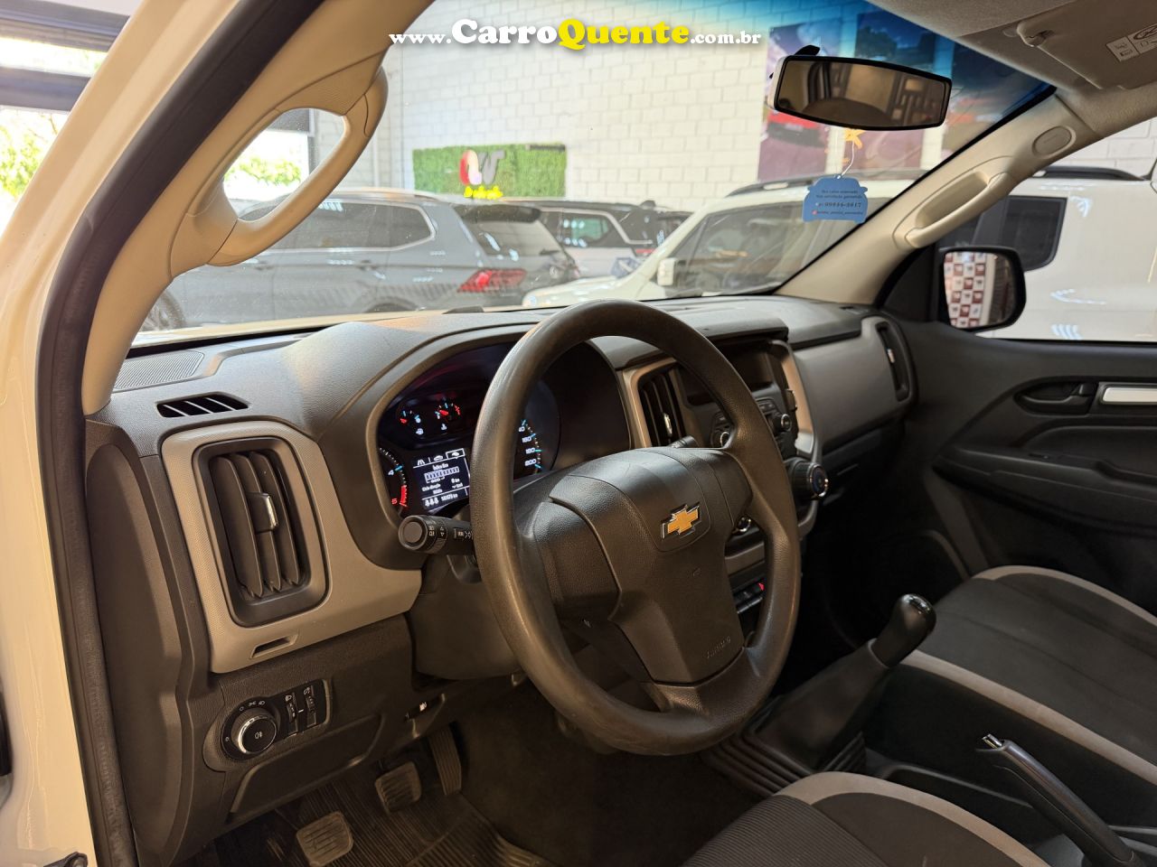 CHEVROLET   S10 PICK-UP LS 2.8 TDI 4X4 CD DIES. MEC.   BRANCO 2022 2.8 DIESEL - Loja