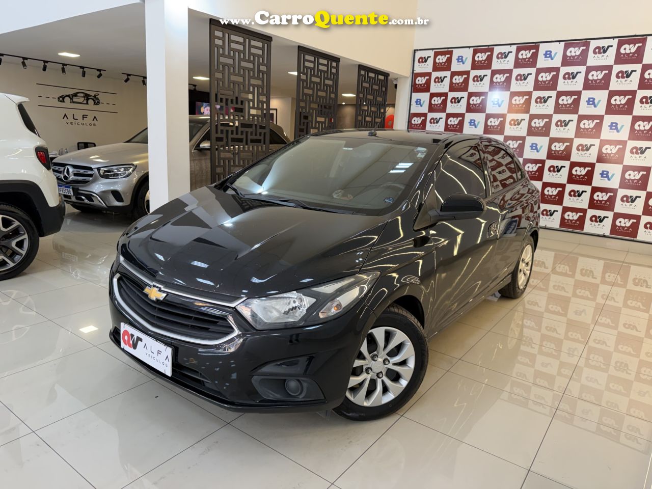 CHEVROLET   ONIX HATCH LT 1.4 8V FLEXPOWER 5P MEC.   PRETO 2018 1.4 FLEX - Loja