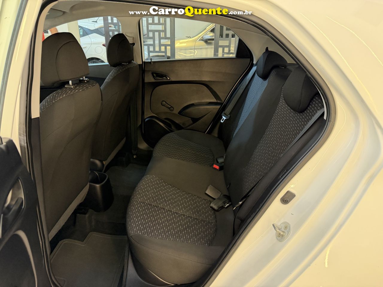 HYUNDAI   HB20 UNIQUE 1.0 FLEX 12V MEC.   BRANCO 2019 1.0 FLEX - Loja