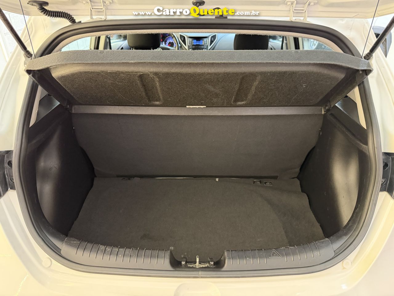 HYUNDAI   HB20 UNIQUE 1.0 FLEX 12V MEC.   BRANCO 2019 1.0 FLEX - Loja