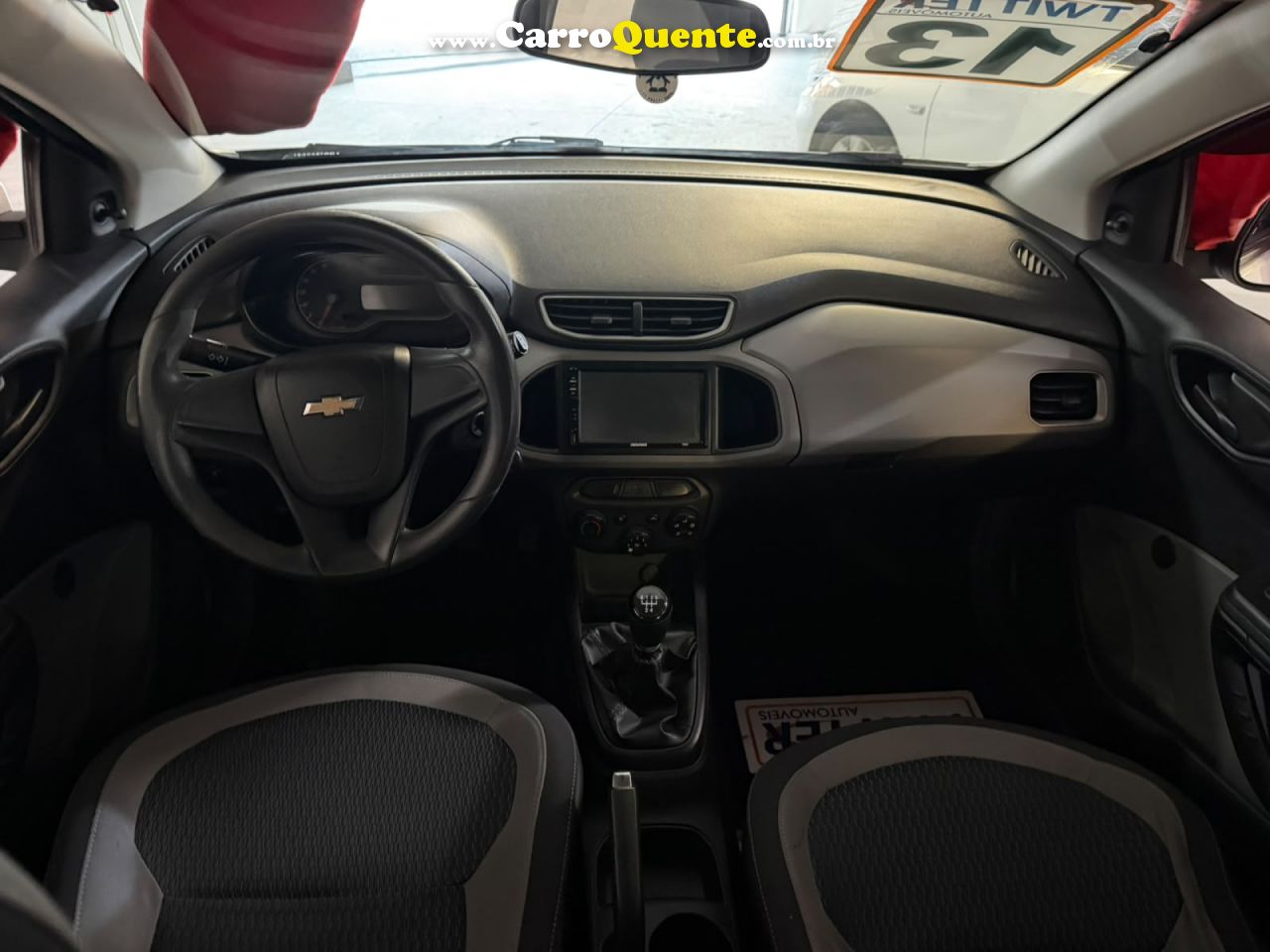 CHEVROLET   ONIX HATCH LS 1.0 8V FLEXPOWER 5P MEC.   PRATA 2012 1.0 FLEX - Loja