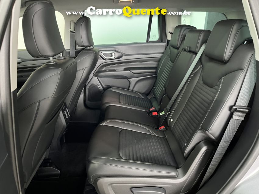JEEP COMMANDER 1.3 T270 TURBO FLEX LONGITUDE AT6 - Loja