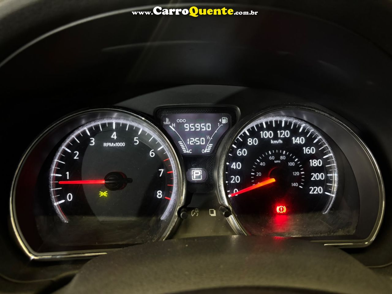NISSAN VERSA 1.6 16V SL 2020 - Loja