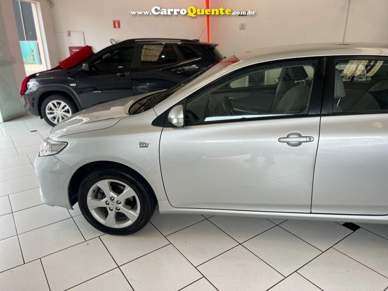 TOYOTA COROLLA 2.0 XEI 2014 - Loja